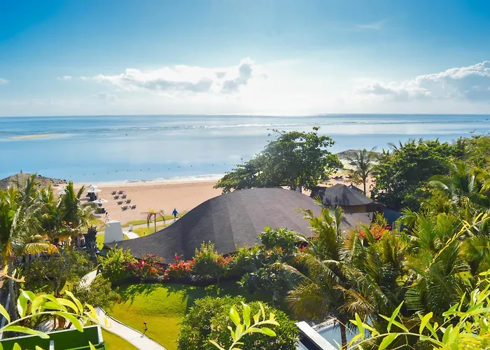 ホテル Tijili Benoa
