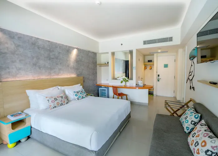 ホテル Tijili Benoa 4*