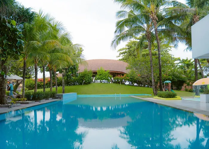 ホテル Tijili Benoa 4*